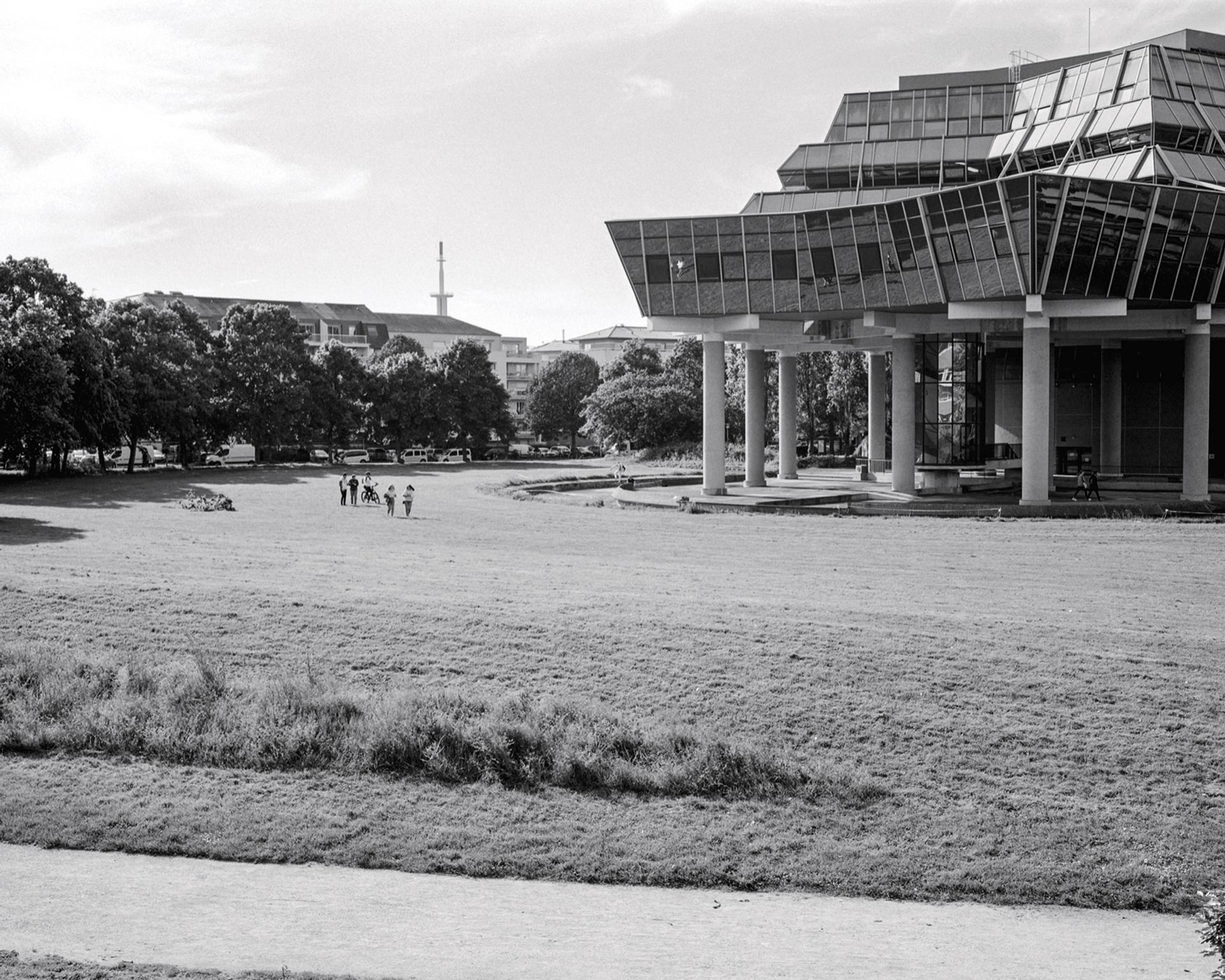 La Cité judiciaire de Rennes, dans le quartier Arsenal-Redon. Elle abrite le tribunal de grande instance, le tribunal d’instance, le tribunal de commerce et le conseil de prud’hommes.