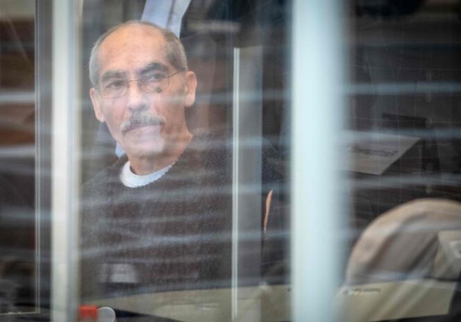 Anwar Raslan, ancien responsable du centre de détention d’Al-Khatib, lors de son procès à la cour de Coblence (Allemagne), le 23 avril.