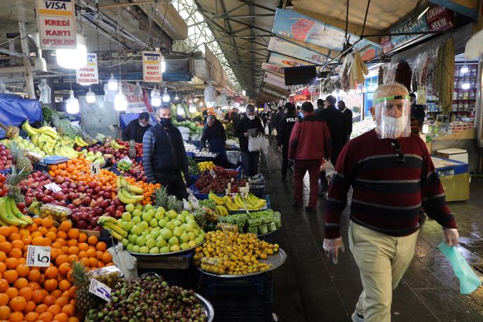 Le bazar couvert d’Ankara, le 17 avril.