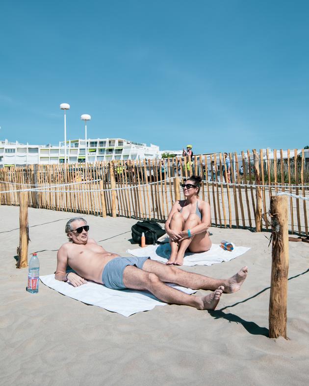 Didier et Chloé à la plage du Couchant, à La Grande-Motte, le 21 mai.