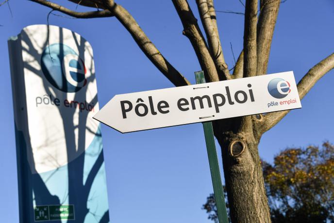 Le Confinement A T Il Vraiment Mis 1 1 Million De Francais Au