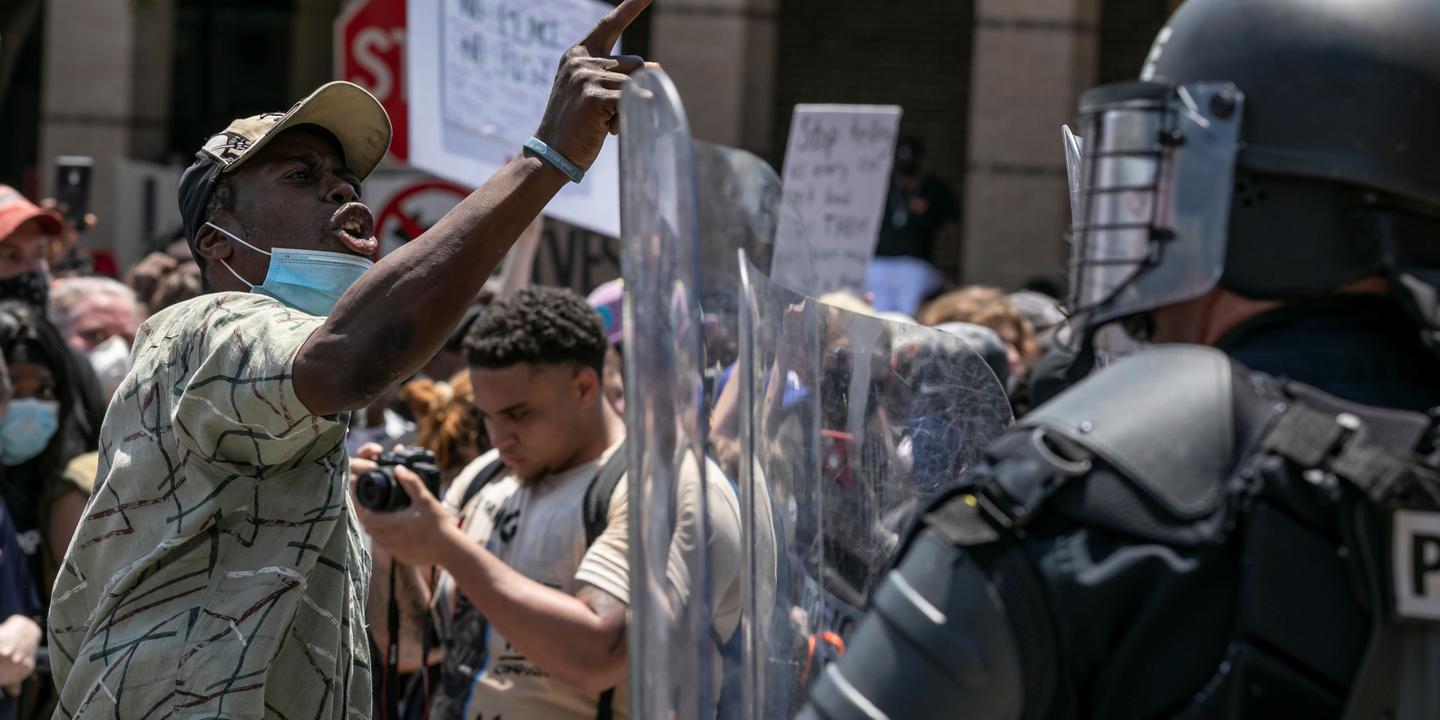 Etats Unis Aux Sources De L Embrasement