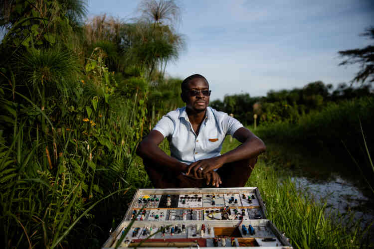 Brian Bamanya, alias Afrorack, a créé le premier synthétiseur modulaire africain fait maison.