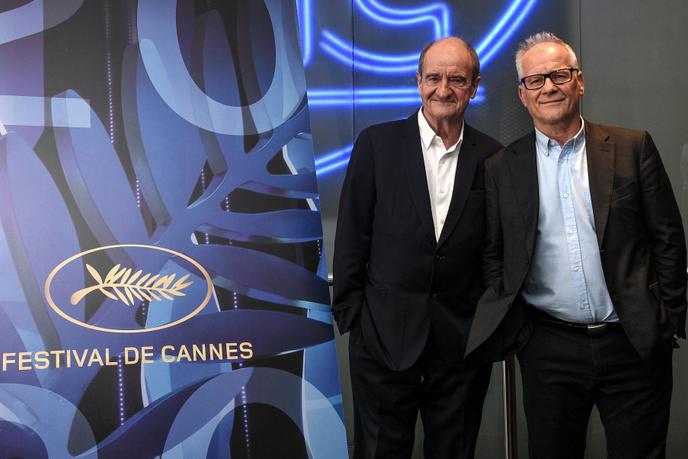 Pierre Lescure et Thierry Frémaux, respectivement président et délégué général du Festival de Cannes, lors de la présentation de la Sélection officielle pour l’édition 2020, à Paris, le 3 juin.