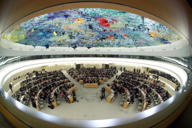 Créé en 2006, le Conseil des droits de l’homme, siégeant à Genève, est composé de 47 Etats membres – dont certains sont régulièrement dénoncés pour leurs atteintes aux droits de l’homme –, lesquels sont élus par l’Assemblée générale des Nations unies.