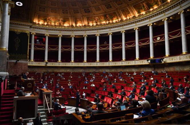 Edouard Philippe intervient à l’Assemblée nationale, lors d’une session de questions au gouvernement, le 26 mai.