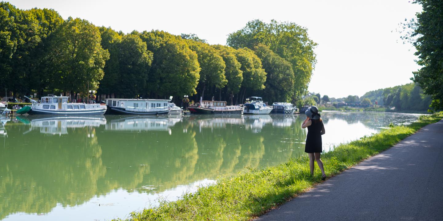 Au Fil De L Eau Cinq Virees Le Long De La Marne