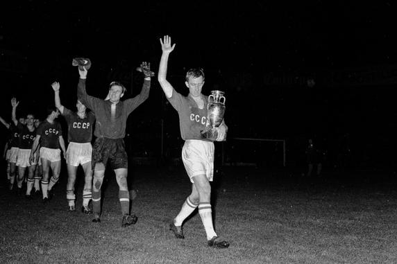Fanion Vintage URSS Vs Espagne - Coupe D'Europe 1964 - Pennant Football Collection