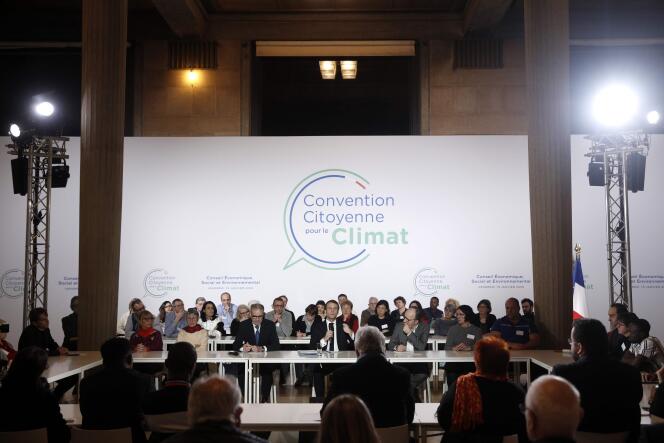 Emmanuel Macron à la convention pour le climat, à Paris, le 10 janvier.