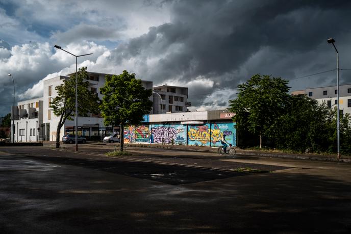 C Est Les Gresilles Ici Pas Le Bronx Le Choc Et Les Questions A Dijon Dix Jours Apres La Vendetta Des Tchetchenes
