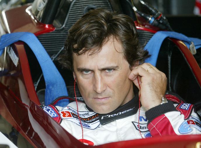 La Course Contre La Mort D Alex Zanardi Pilote Miracule Devenu