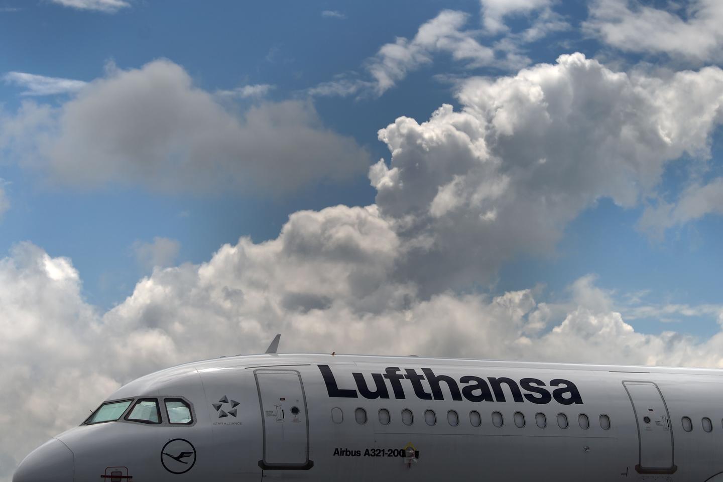 La autorización de un vasto plan de rescate de Lufthansa anulada por la justicia europea