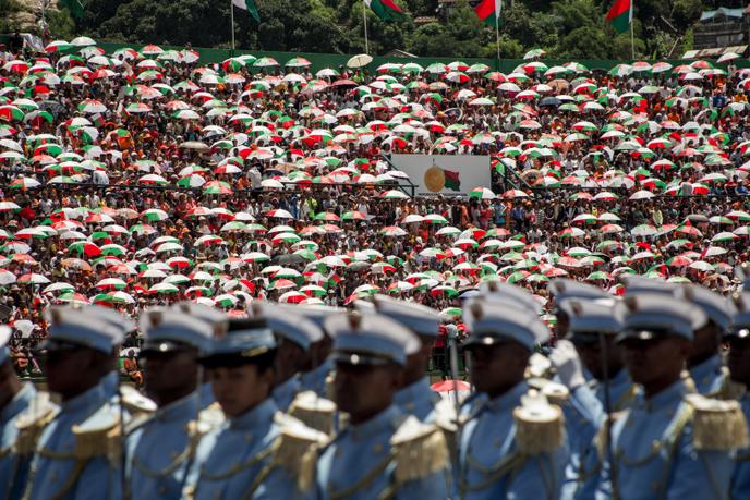Soixante Ans Apres L Independance Madagascar Se Cherche Toujours