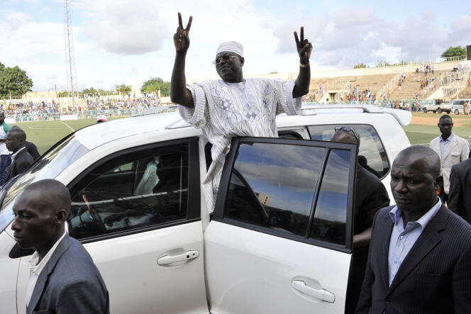 Le candidat CDP à l’élection présidentielle burkinabée, Eddie Komboïgo, à Ouagadougou, en 2015.