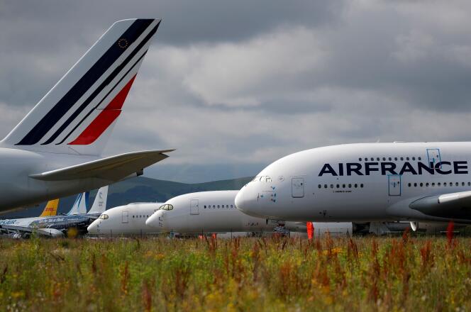 Un Airbus A380 d’Air France à l’aéroport de Tarbes-Lourdes-Pyrénées, le 19 juin.