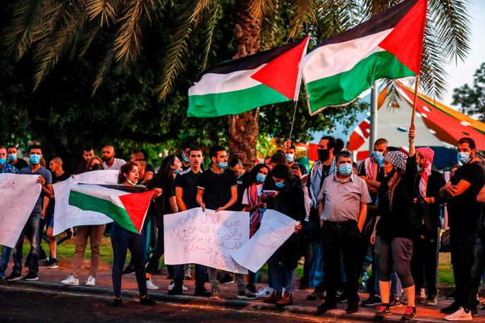 Des manifestants protestent contre le projet d’Israël d’annexer des parties de la Cisjordanie, dans la ville arabe d’Arara, en Israël, le 1er juillet.