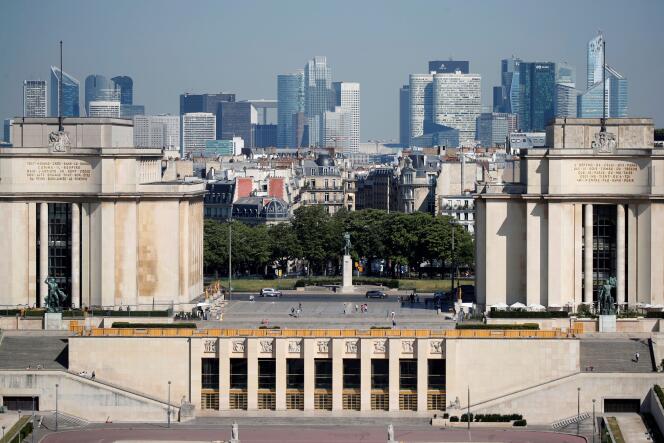 Paris fait partie des agglomérations où les niveaux de dioxyde d’azote dépassent les valeurs limites.