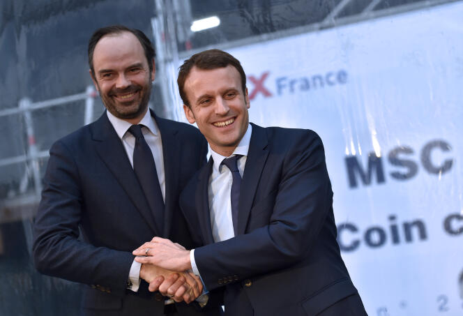 Emmanuel Macron, alors ministre de l’économie, et Edouard Philippe, maire du Havre, le 1er février 2016.