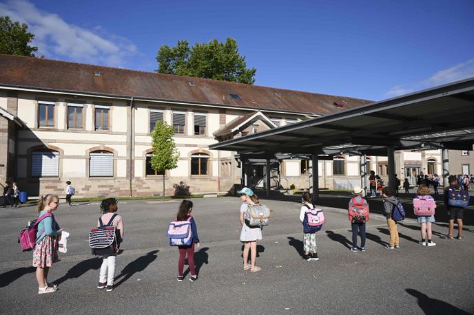 In the courtyard of the Ziegelau elementary school on the first day of school after confinement, in Strasbourg, on June 22.