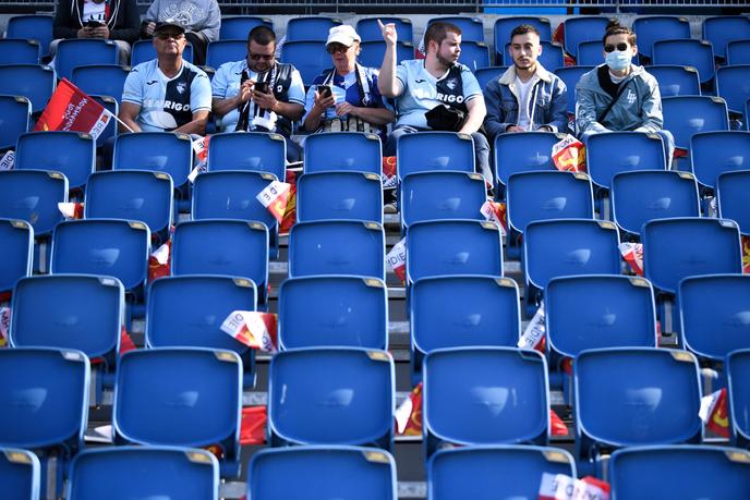 Sur les 25 000 places que compte le stade Océane du Havre, quelque 4 500 seulement ont été mises en vente pour ce match du dimanche soir.