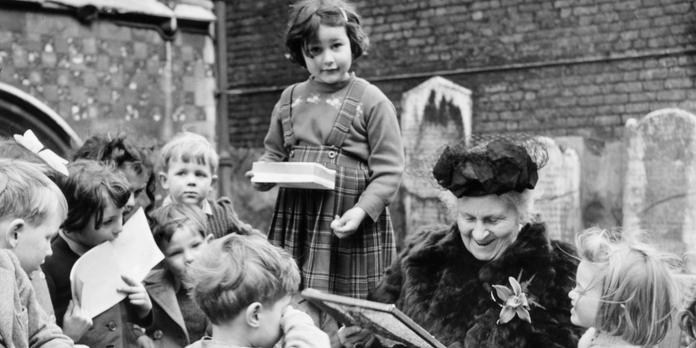 Maria Montessori : la vieille dame et sa méthode