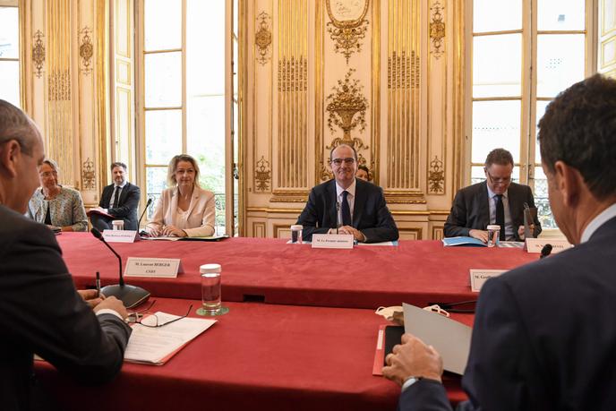 Le premier ministre, Jean Castex, lors d’une réunion avec les partenaires sociaux à l’Hôtel Matignon à Paris, le 17 juillet.