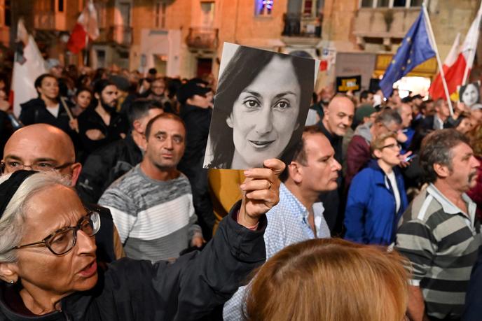 Lors d’une manifestation à l’appel de la famille de Daphne Caruana Galizia, la journaliste maltaise assassinée, et de mouvements citoyens, à La Valette, le 3 décembre 2019.
