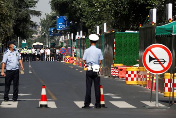 Le quartier autour du consulat américain à Chengdu (Chine) a été bouclé, le 27 juillet.