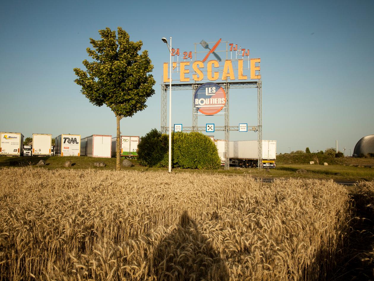 Le Plus Grand Restaurant Routier De France Dans Le Berry L’Escale, plus grand restaurant routier de France, a rouvert... mais la