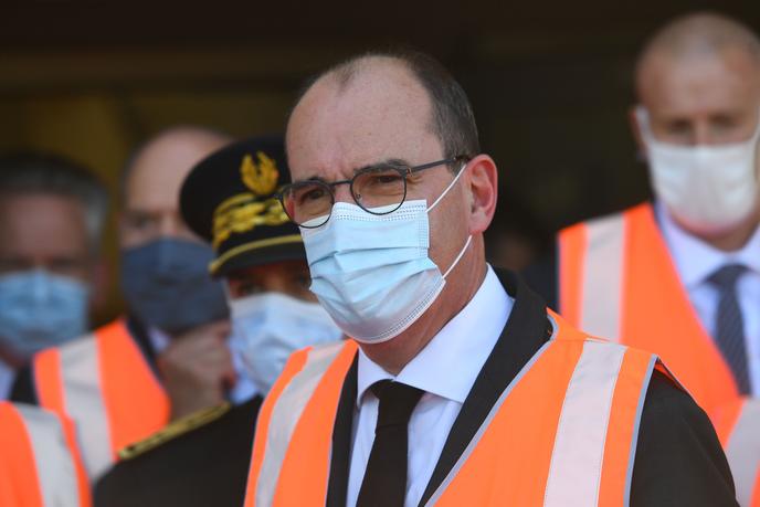 Le premier ministre, Jean Castex, sur le site de transport combiné, à Bonneuil-sur-Marne (Val-de-Marne), le 27 juillet.