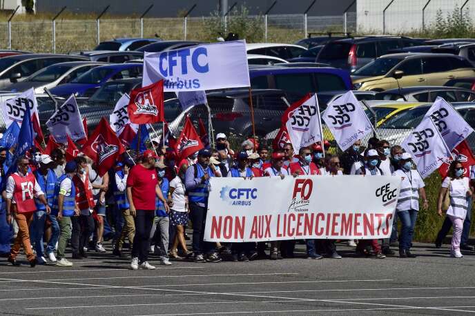 Lors d’une manifestation de salariés d’Airbus, à Blagnac, près de Toulouse, le 8 juillet.