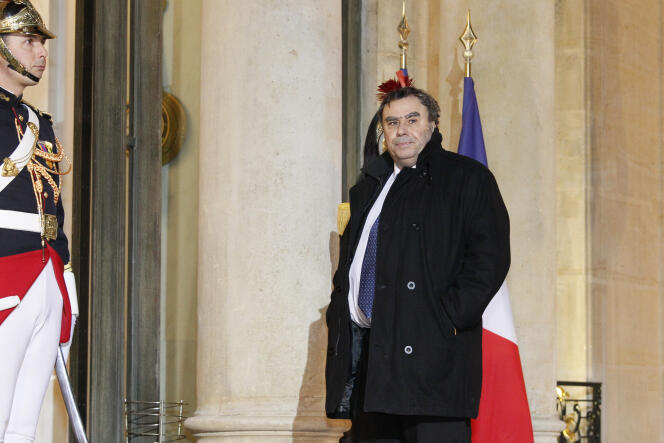 L’historien français Benjamin Stora arrive pour un dîner au palais présidentiel de l’Elysée à Paris, le 21 octobre 2015.