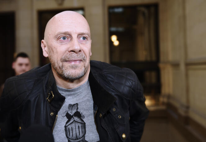 L’écrivain d’extrême droite Alain Soral, au palais de justice de Paris, le 12 mars 2015.