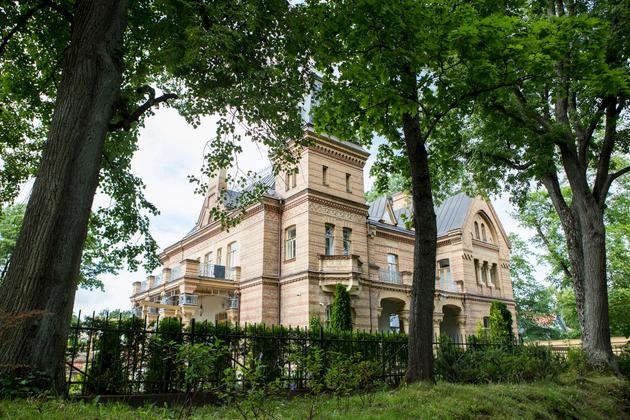 C’est dans cette villa de Tartu, aujourd’hui propriété d’un entrepreneur privé, qu’a résidé la délégation de la Russie soviétique au moment de la signature du traité en 1920.