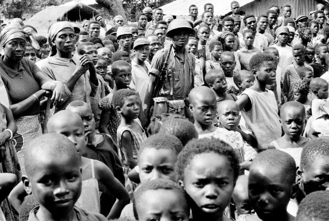 A Ogoja, en 1967. Une grande partie de la population ibo a fui la ville après son occupation par l’armée fédérale nigériane.