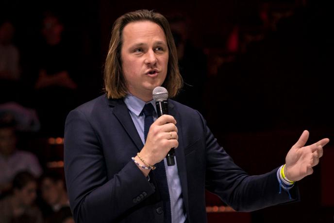 Geoffroy Lejeune, directeur de la rédaction de « Valeurs actuelles », lors d’un débat sur l’Europe à Paris, en avril 2019.