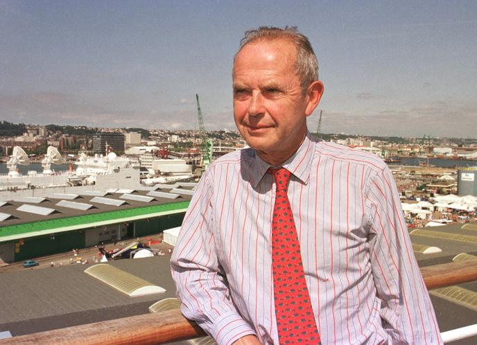 Antoine Rufenacht, alors député et maire du Havre, en juillet 1999.