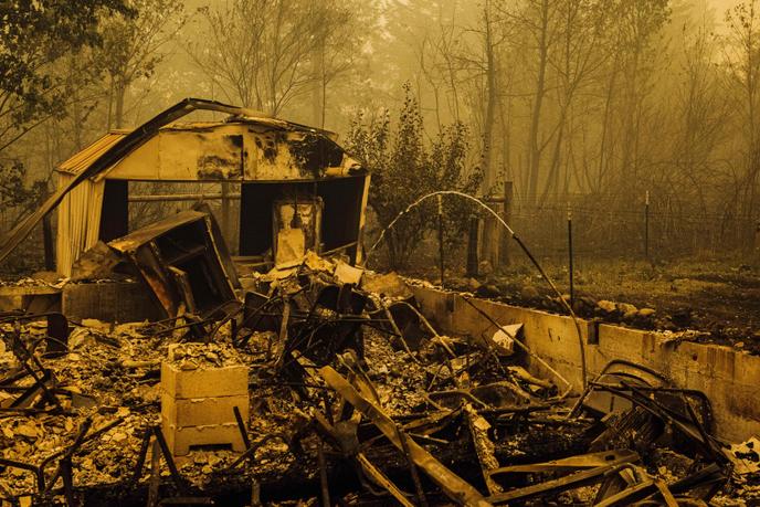 Des maisons détruites par les flammes du « Santiam Fire » à Gates, dans l’Oregon, le 10 septembre.