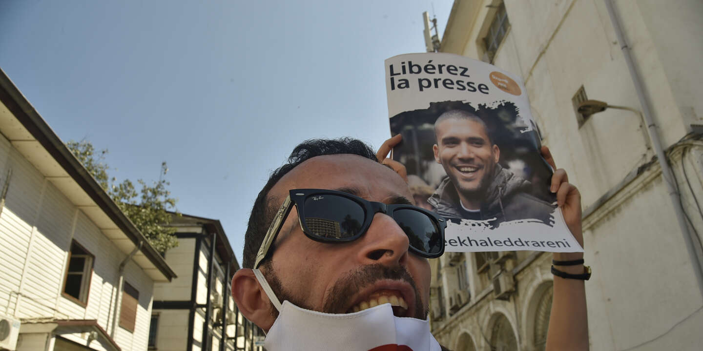 Photo of En Algérie, il n’est pas bon de montrer son soutien au journaliste Khaled Drareni