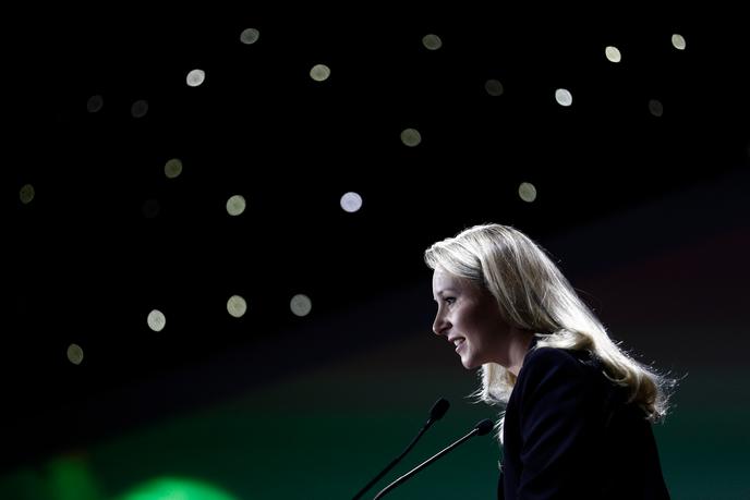 Marion Maréchal livre un discours à la « convention de la droite » à Paris le 28 septembre 2019.