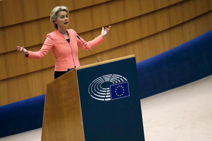 Ursula von der Leyen, lors de son premier discours sur l’état de l’Union au Parlement européen, à Bruxelles, le 16 septembre.