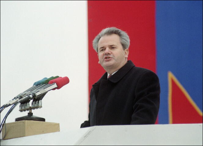 Slobodan Milosevic, le 19 novembre 1988 à Belgrade.