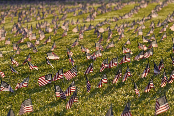Un mémorial à Washington, chaque drapeau représentant une personne morte du Covid-19, le 22 septembre.