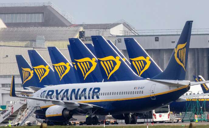 Des appareils de la compagnie irlandaise Ryanair, pointée par certains syndicats de pilotes pour son dumping social.