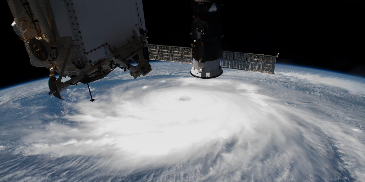 La Station spatiale internationale évite une possible collision 
