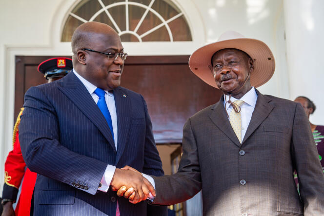 Les présidents Félix Tshisekedi (RDC) et Yoweri Museveni (Ouganda), à Entebbe, le 9 novembre 2019.