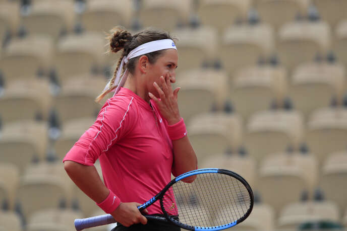 Victoria Azarenka a été battue 6-2, 6-2 par la Slovaque Anna Karolina Schmiedlova.