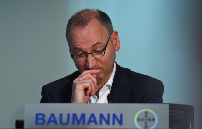 Le PDG de Bayer Werner Baumann, à Leverkusen, en février 2020.