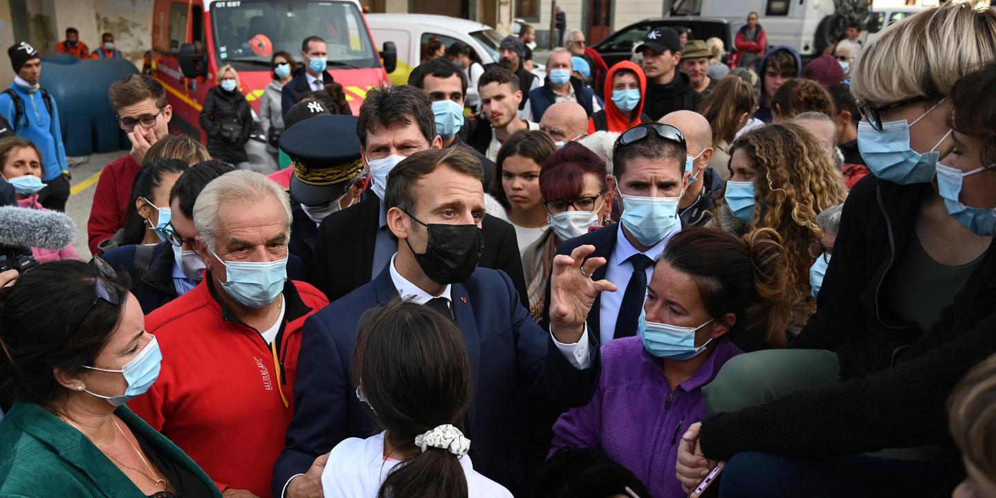 En Vue De La Presidentielle De 2022 Emmanuel Macron Veut Jouer La Carte Du President Protecteur