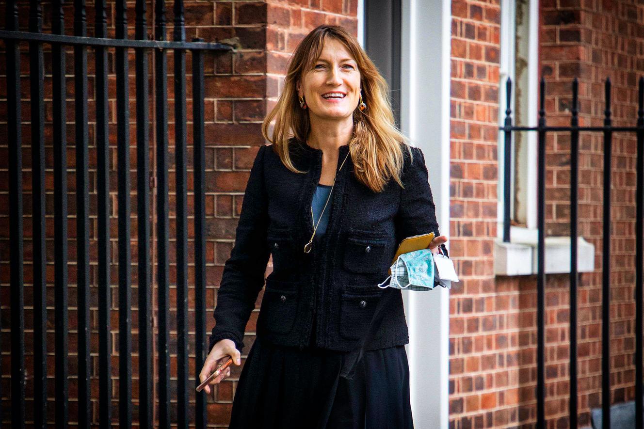 Allegra Stratton, le nouveau visage de Downing Street